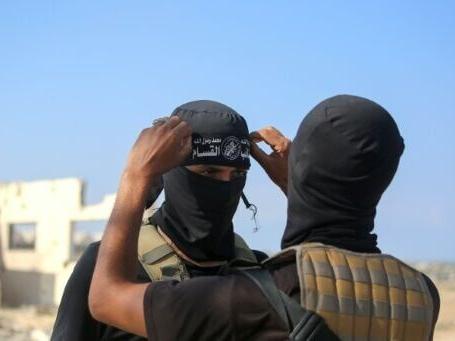 The armed groups clashing with Hamas in Gaza